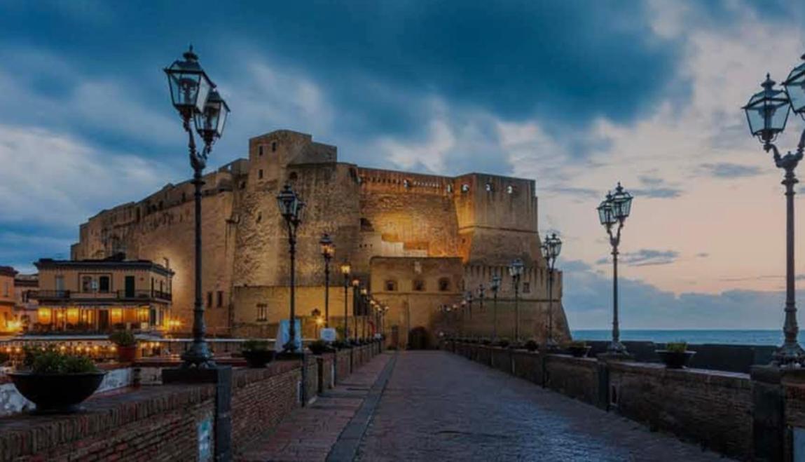 Bed and Breakfast La Casa Di Raffaele Napoli Centro Екстер'єр фото